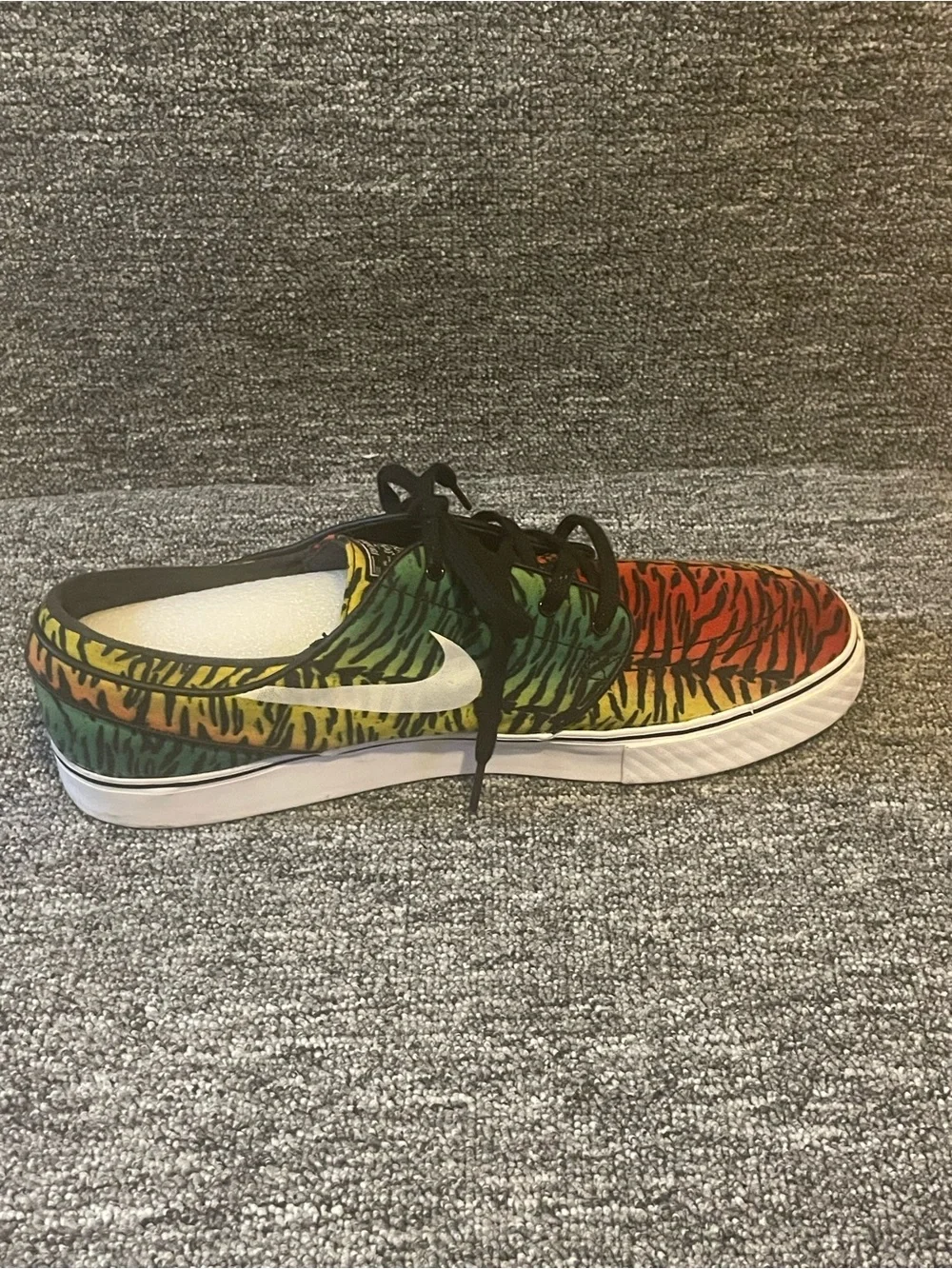 Nike SB Stefan Janoski Multicolor Rasta Tiger-Print Canvas Sneakers Men’s 12